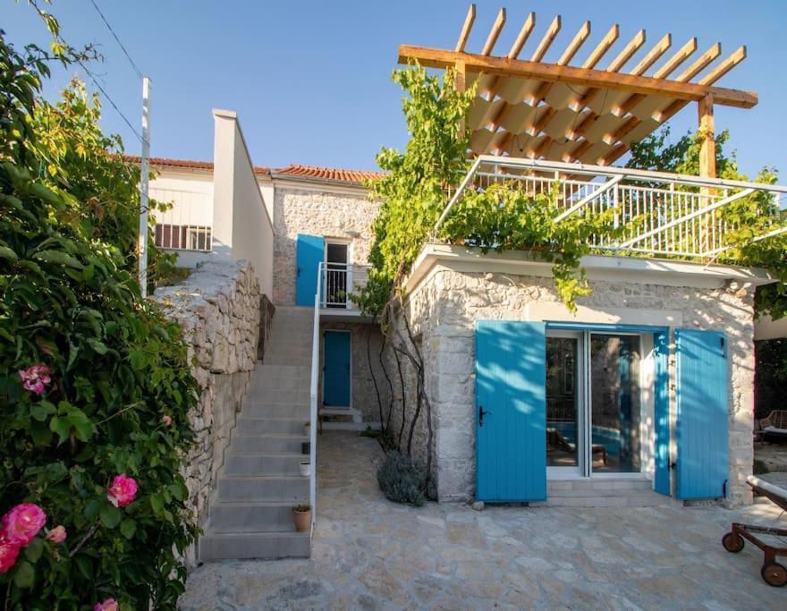 Вилла Stone House Kula Milica Mala Cista Экстерьер фото